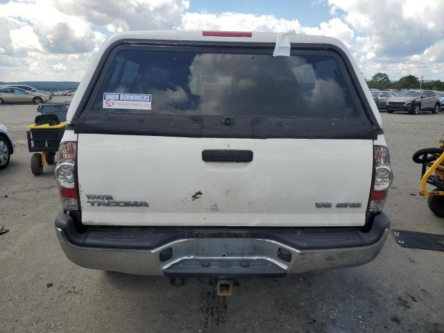 3TMLU4EN2DM118423 - 2013 TOYOTA TACOMA DOUBLE CAB 白色 照片 6