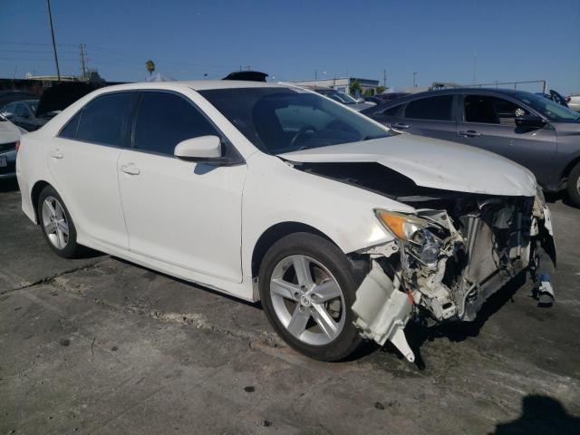 4T1BF1FK6CU150497 - 2012 TOYT CAMRY BASE WHITE photo 4