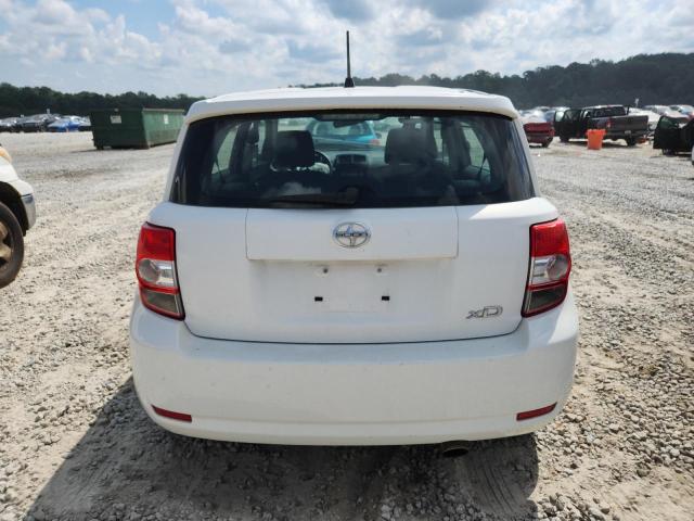 JTKKU10449J039552 - 2009 TOYOTA SCION XD WHITE photo 6