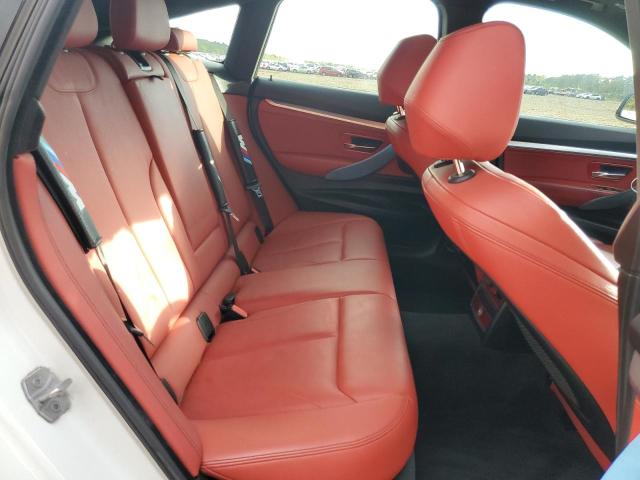 WBA8Z9C37HG827125 - 2017 BMW 330 XIGT WHITE photo 10