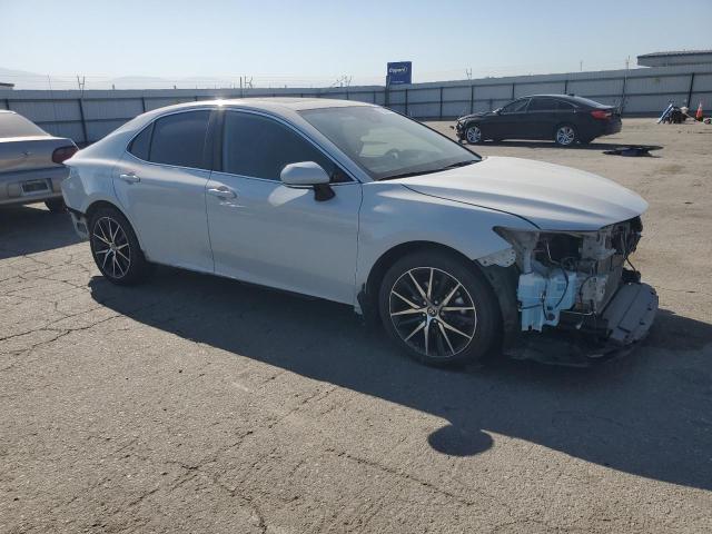 4T1T11AK7PU109523 - 2023 TOYOTA CAMRY SE NIGHT SHADE GRAY photo 4