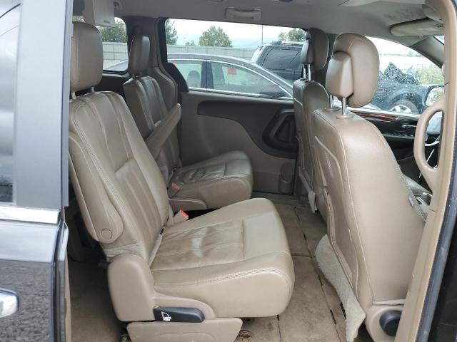 2C4RC1BG1GR230290 - 2016 CHRYSLER TOWN & COU TOURING BLACK photo 11