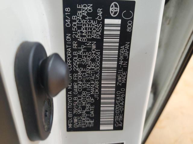 JTDKARFU6J3060241 - 2018 TOYOTA PRIUS WHITE photo 12