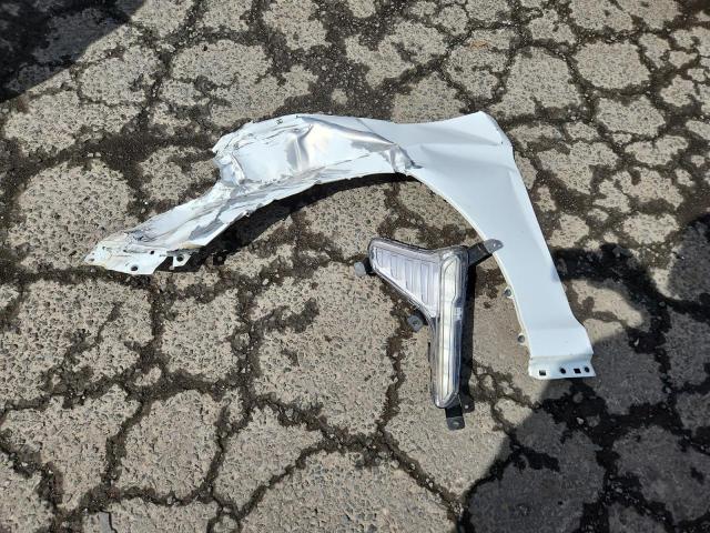 5NPE34AF1JH667736 - 2018 HYUNDAI SONATA SPORT Білий фото 12