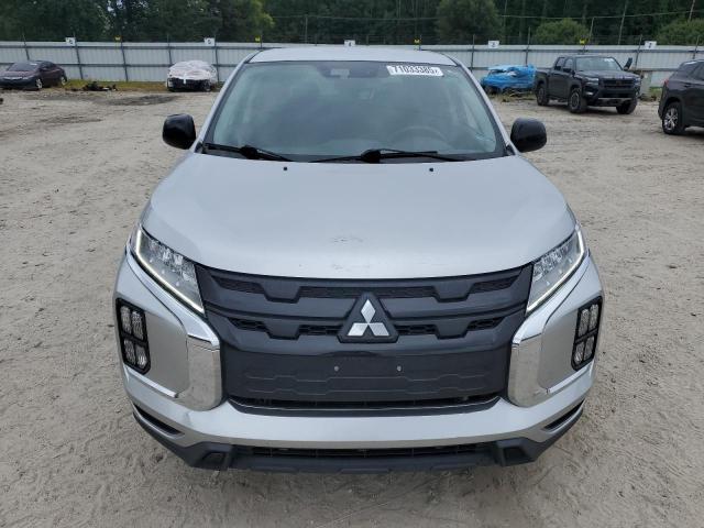 JA4APUAU2NU008491 - 2022 MITSUBISHI OUTLANDER ES Серебристый фото 5