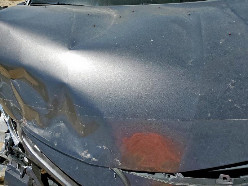 4T1B11HK5JU570065 - 2018 TOYOTA CAMRY L GRAY photo 11