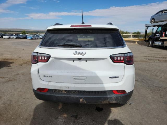 3C4NJDBB7NT110689 - 2022 JEEP COMPASS LATITUDE WHITE photo 6