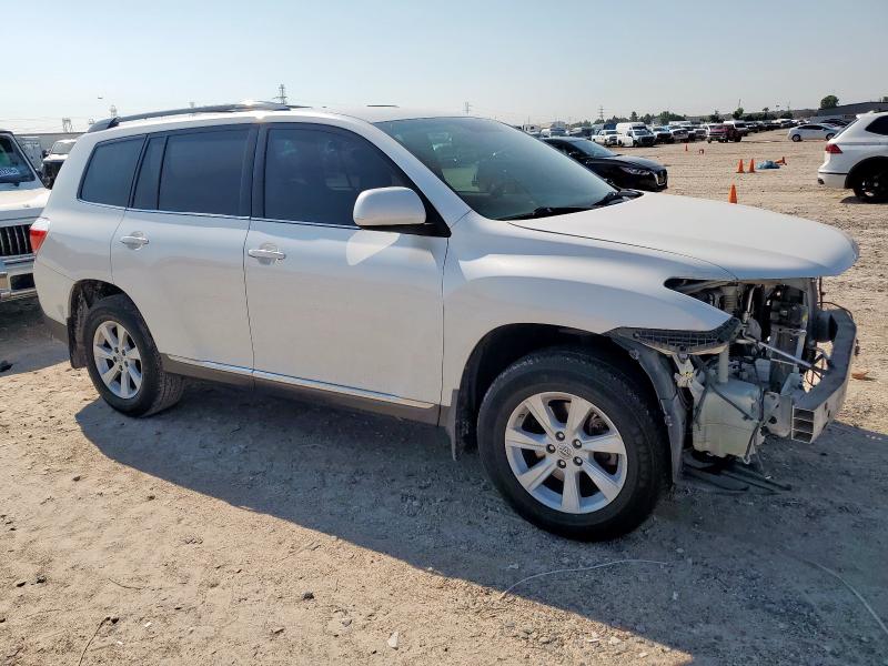 5TDZK3EH9CS089327 - 2012 TOYOTA HIGHLANDER BASE Белый фото 4