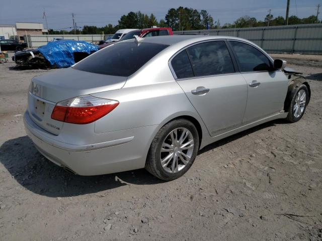 KMHGC4DF2BU115931 - 2011 HYUNDAI GENESIS 4.6L SILVER photo 3