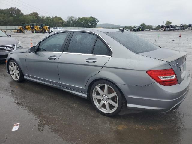 WDDGF4HB2DR256805 - 2013 MERCEDES-BENZ C 250 GRAY photo 2