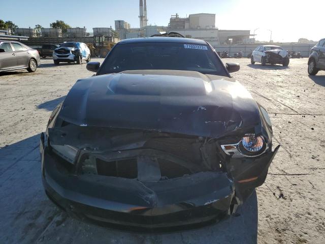 1ZVBP8AN4A5123279 - 2010 FORD MUSTANG BLACK photo 5