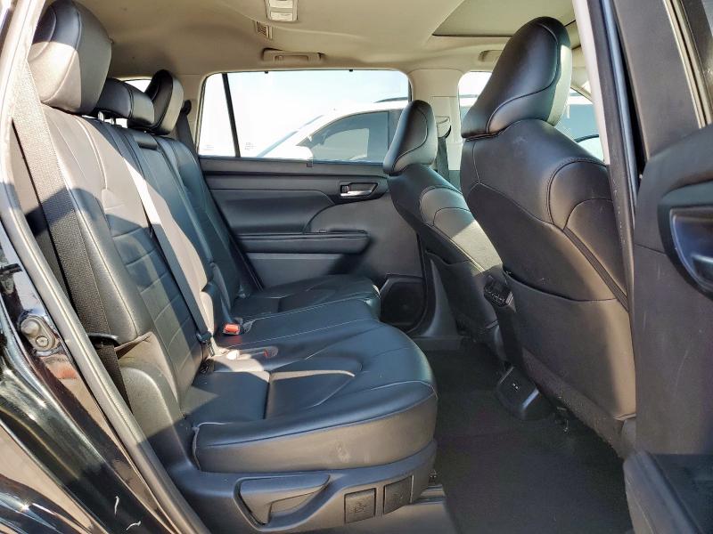 5TDGZRAH9MS044367 - 2021 TOYOTA HIGHLANDER XLE Czarny zdjęcie 11