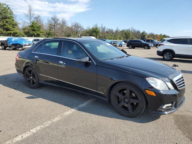 WDDHF8HB1AA239550 - 2010 MERCEDES-BENZ E 350 4MATIC BLACK photo 4