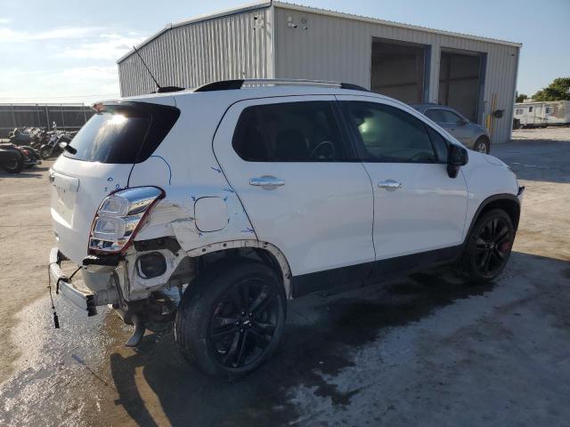 3GNCJLSB8JL294673 - 2018 CHEVROLET TRAX 1LT თეთრი ფოტო 3