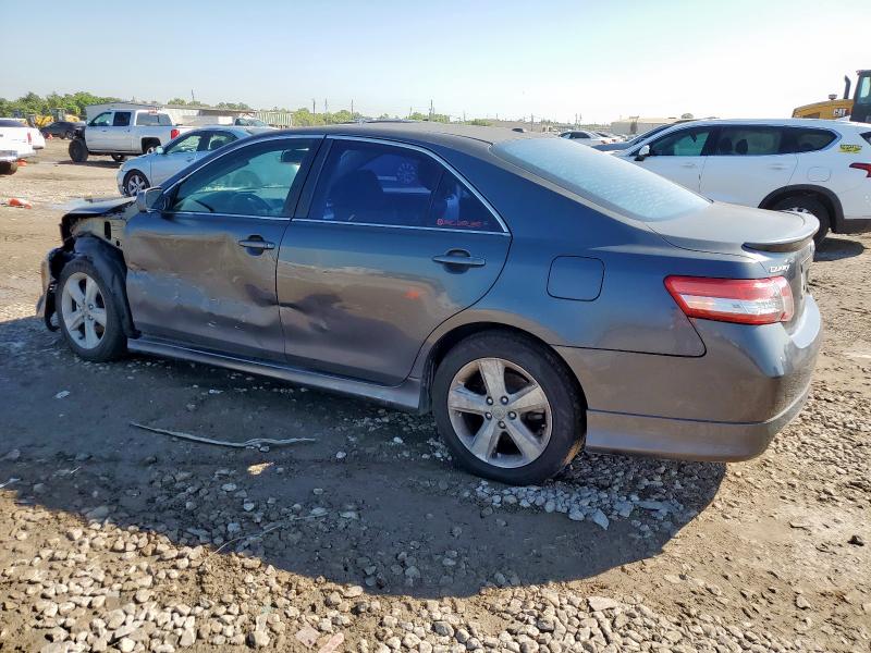 4T1BK3EK9AU103373 - 2010 TOYOTA CAMRY SE GRAY photo 2