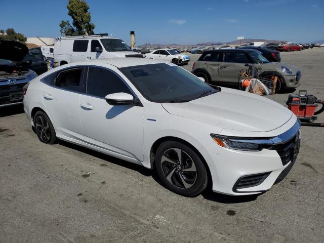 19XZE4F55ME007056 - 2021 HONDA INSIGHT EX WHITE photo 4
