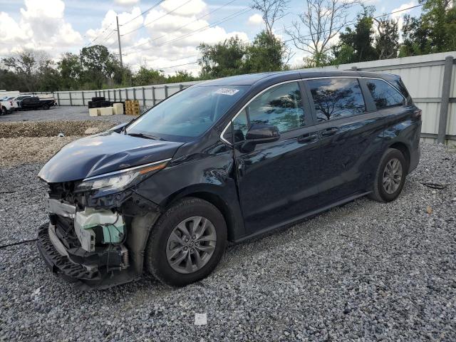 2023 TOYOTA SIENNA LE, 