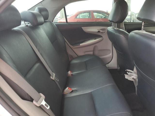 2T1BU4EE7DC919322 - 2013 TOYOTA COROLLA BASE 银色 照片 10