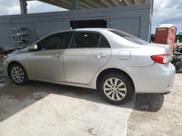 2T1BU4EE7DC919322 - 2013 TOYOTA COROLLA BASE 银色 照片 2