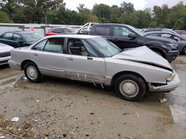 1G3HC52K3V4863672 - 1997 OLDSMOBILE REGENCY SILVER photo 4