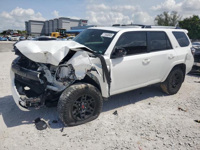 2022 TOYOTA 4RUNNER SR5, 