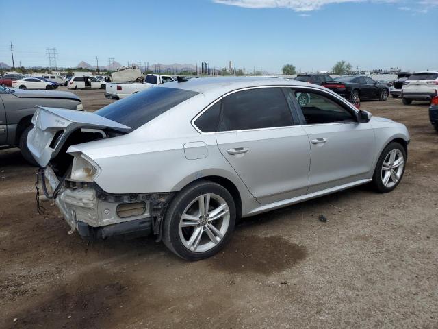 1VWCN7A3XDC096463 - 2013 VOLKSWAGEN PASSAT SEL SILVER photo 3