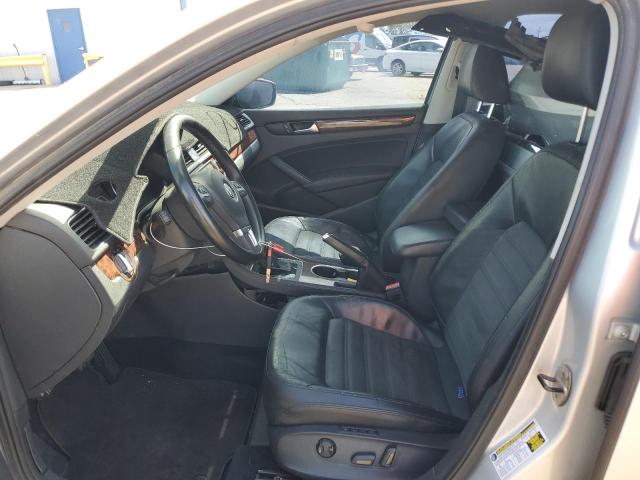 1VWCN7A3XDC096463 - 2013 VOLKSWAGEN PASSAT SEL SILVER photo 7
