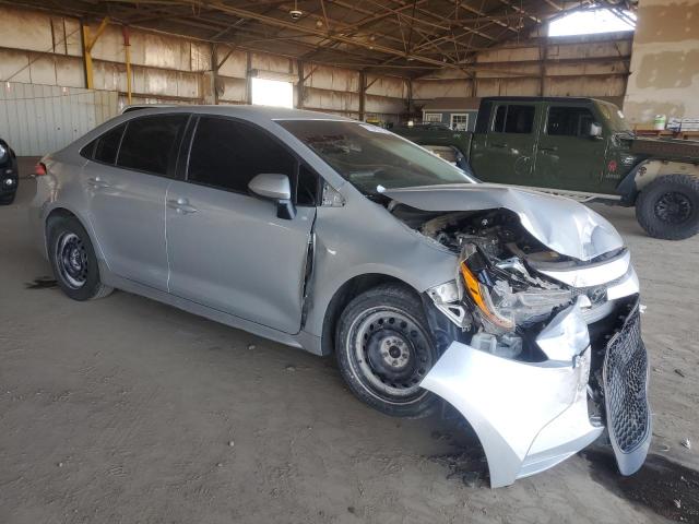 5YFEPMAE4NP325332 - 2022 TOYOTA COROLLA LE Gümüş foto 4