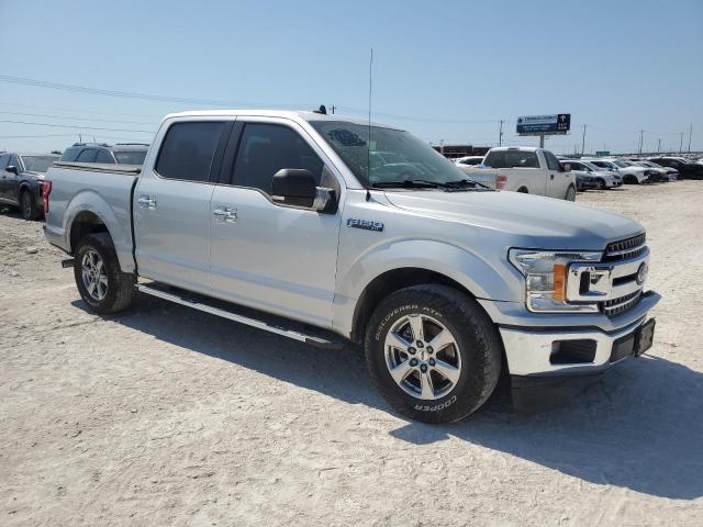 1FTEW1C56KKD88179 - 2019 FORD F150 SUPERCREW SILVER photo 4