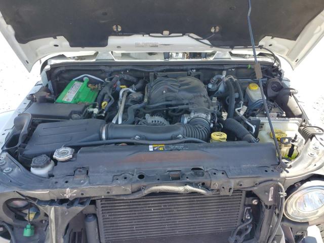 1C4BJWEG5JL936498 - 2018 JEEP WRANGLER UNLIMITED SAHARA 白色 照片 12