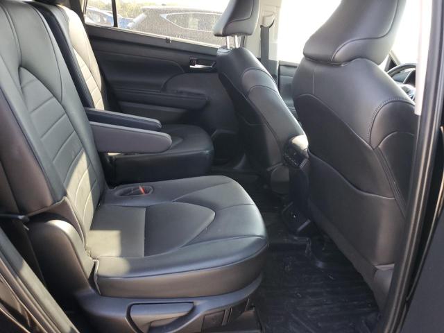 5TDGZRAH6LS501750 - 2020 TOYOTA HIGHLANDER XLE BLACK photo 11
