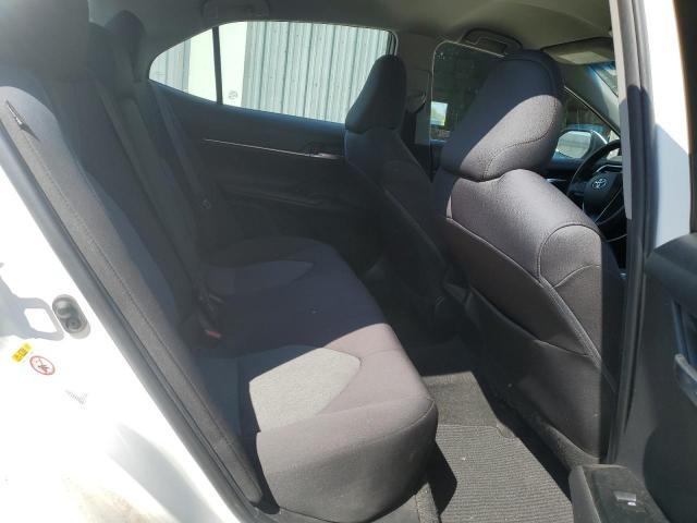 4T1B11HK0JU089818 - 2018 TOYOTA CAMRY L 白色 照片 10