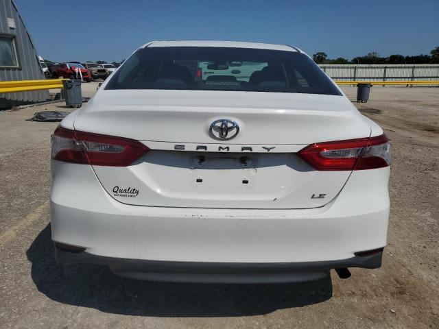 4T1B11HK0JU089818 - 2018 TOYOTA CAMRY L 白色 照片 6