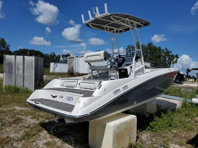 YAMC0233G516 - 2016 YAMAHA BOAT WHITE photo 4