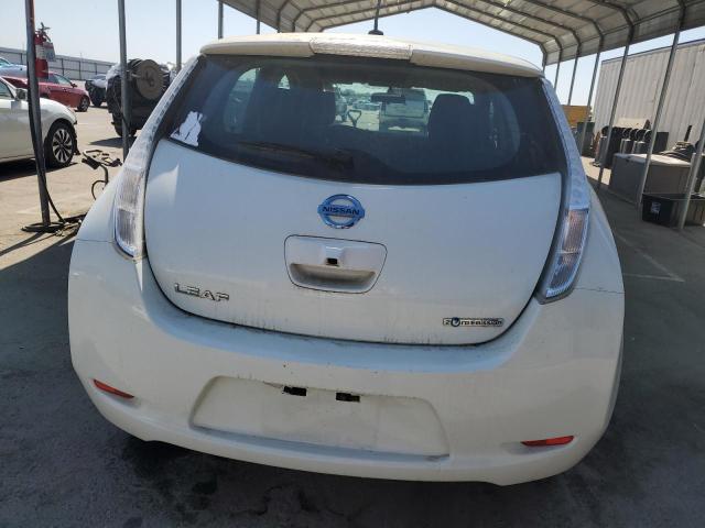 1N4AZ0CP0GC310389 - 2016 NISSAN LEAF S WHITE photo 6