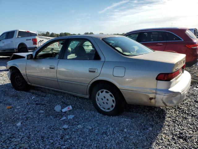 JT2BG22K5W0142800 - 1998 TOYOTA CAMRY CE ოქროსფერი ფოტო 2