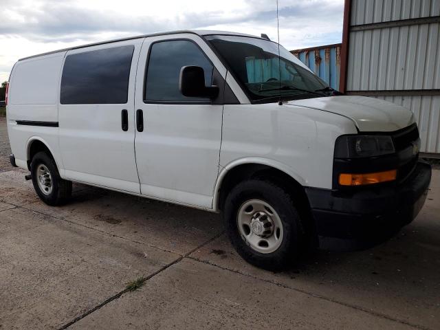 1GCWGAFP6K1333719 - 2019 CHEVROLET EXPRESS G2500 თეთრი ფოტო 4
