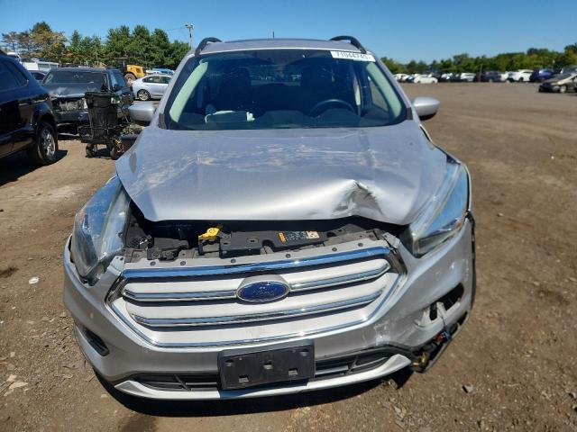 1FMCU9HD2JUA26716 - 2018 FORD ESCAPE SEL SILVER photo 5