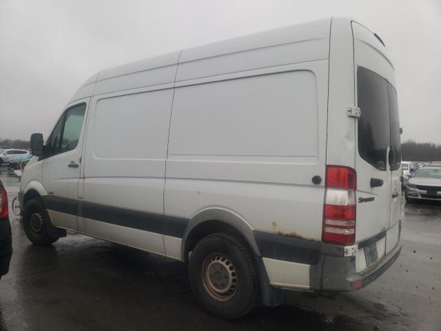 WD3PE7CC1B5507374 - 2011 MERCEDES-BENZ SPRINTER 2500 WHITE photo 2