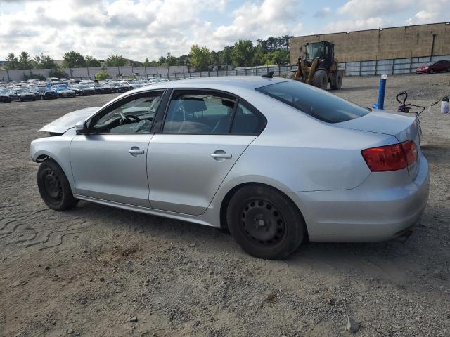 3VWD07AJ3EM213267 - 2014 VOLKSWAGEN JETTA SE SILVER photo 2