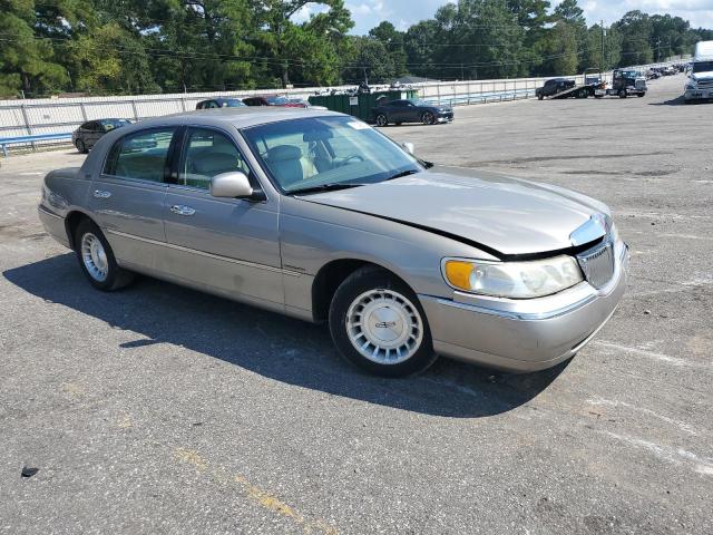 1LNHM81W1XY695363 - 1999 LINCOLN TOWN CAR EXECUTIVE Արծաթագույն լուսանկար 4