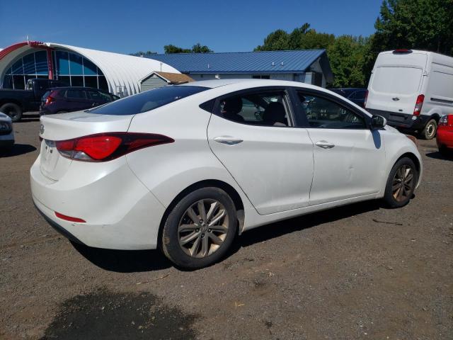 5NPDH4AE0GH684864 - 2016 HYUNDAI ELANTRA SE WHITE photo 3