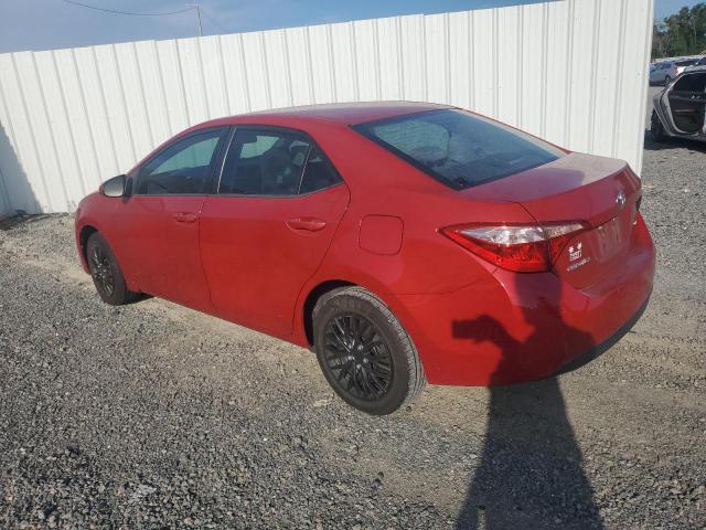 5YFBURHE3JP825670 - 2018 TOYOTA COROLLA L RED photo 2