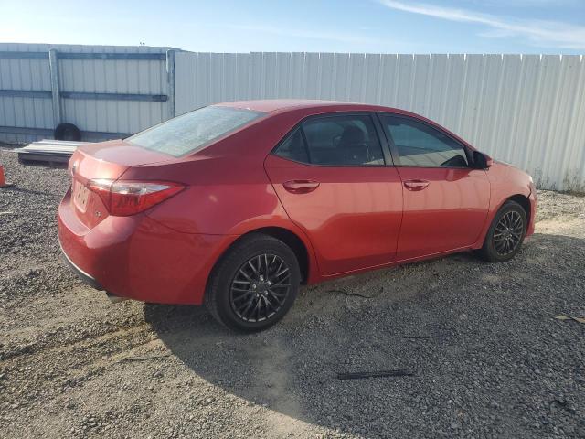 5YFBURHE3JP825670 - 2018 TOYOTA COROLLA L RED photo 3