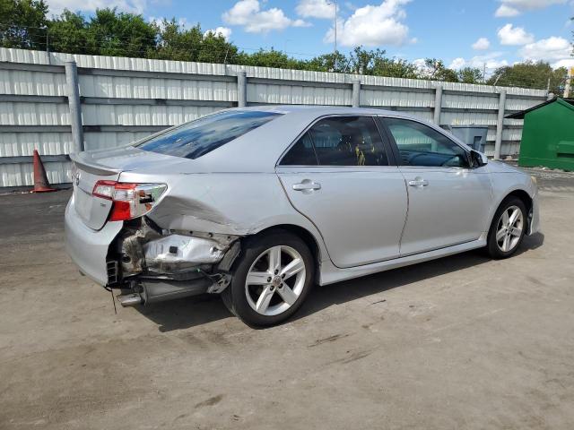 4T1BF1FK2DU696375 - 2013 TOYOTA CAMRY L SILVER photo 3