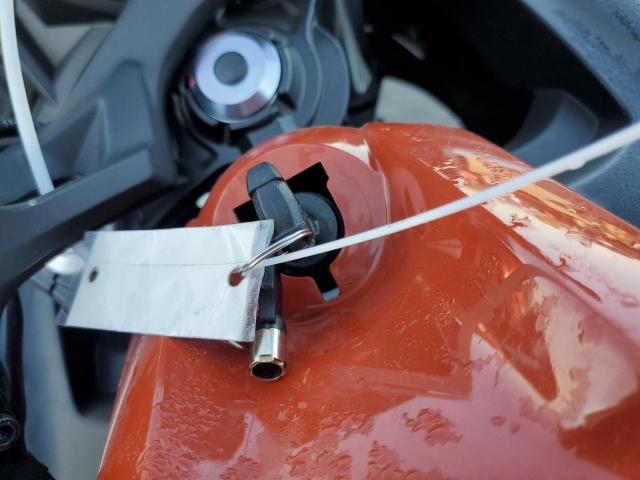 ML5EXER19PDA90811 - 2023 KAWASAKI EX650 R WHITE photo 8