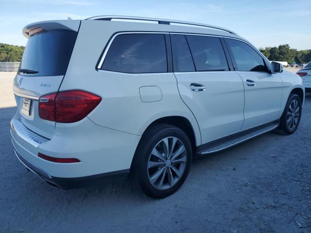 4JGDF7CE7DA218805 - 2013 MERCEDES-BENZ GL 450 4MATIC WHITE photo 3