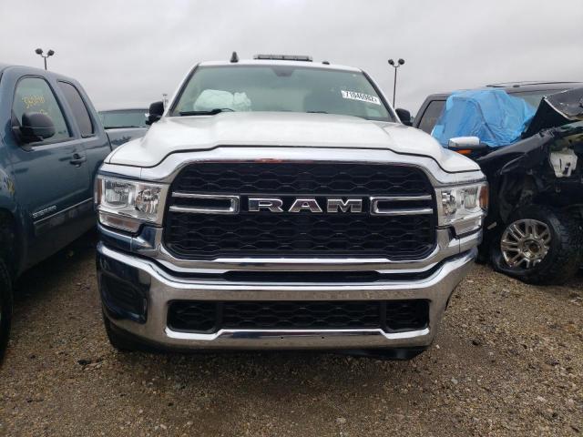 3C6UR4CJ9KG610570 - 2019 RAM 2500 TRADE WHITE photo 5