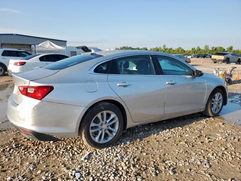 1G1ZE5ST1HF183066 - 2017 CHEVROLET MALIBU LT SILVER photo 3