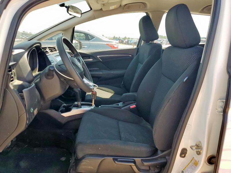 3HGGK5H42JM723815 - 2018 HONDA FIT LX Білий фото 7